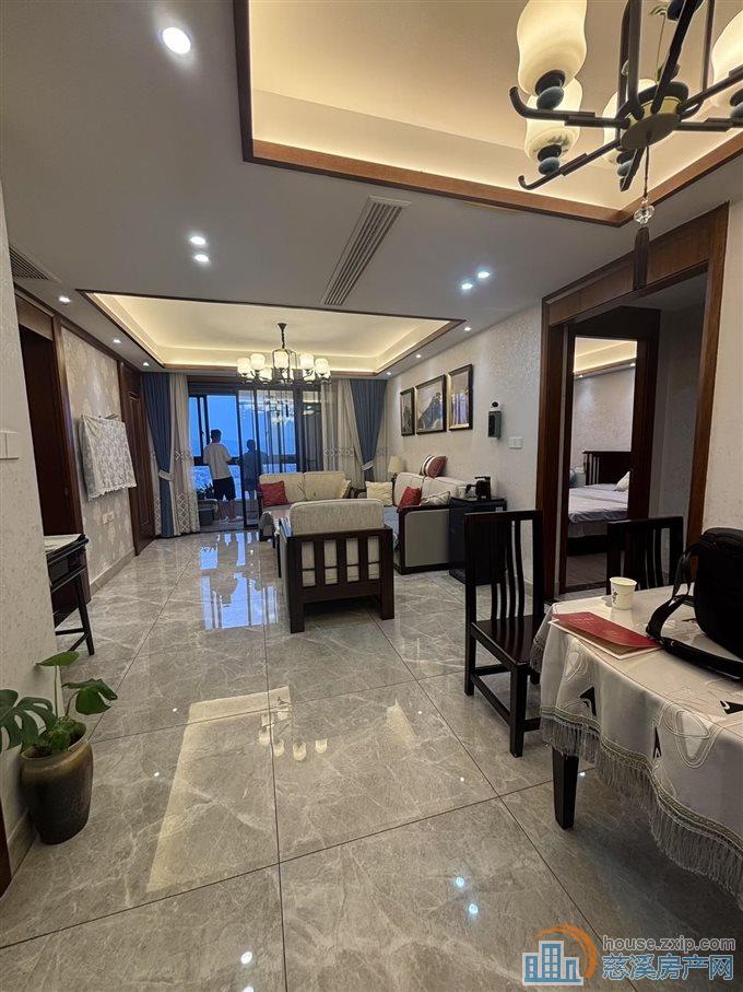 峙山庄园黄金楼层128平朝南3间精装