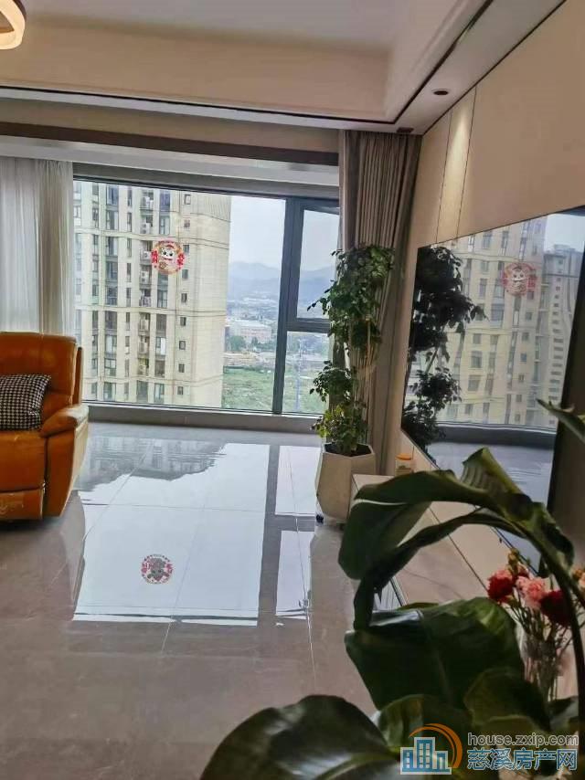 金仕华庭138平楼层佳262.8万精装