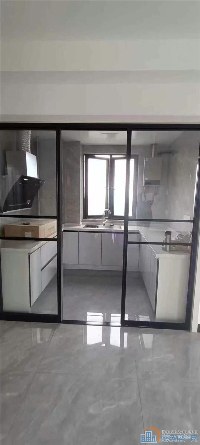 君塘名筑层佳东套新装109平124.8万