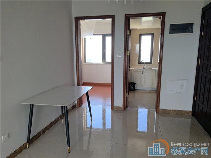 恒大河悦府92平72万精装修