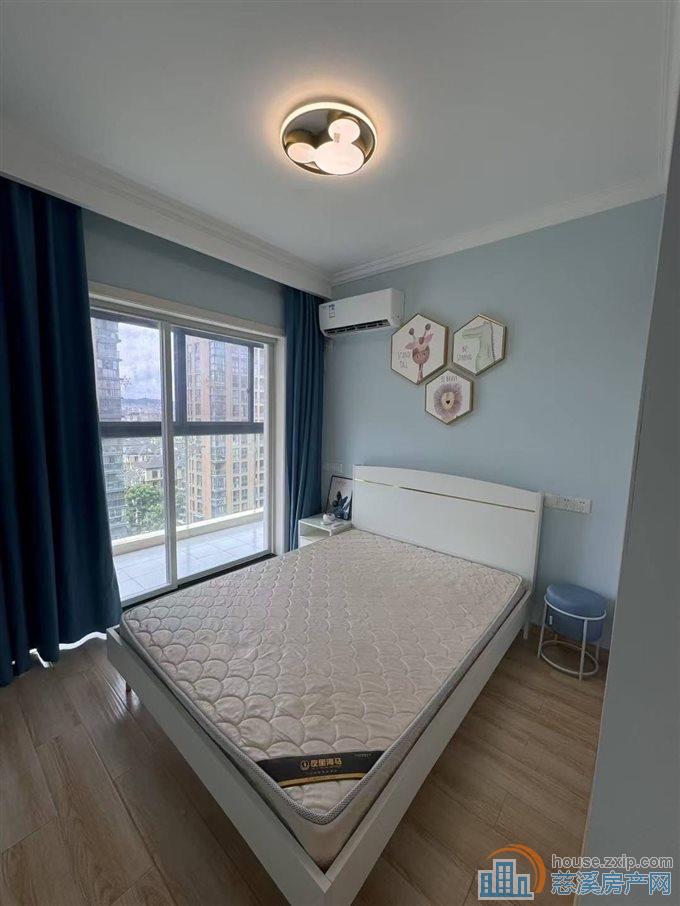 界牌新村98平方152万直接