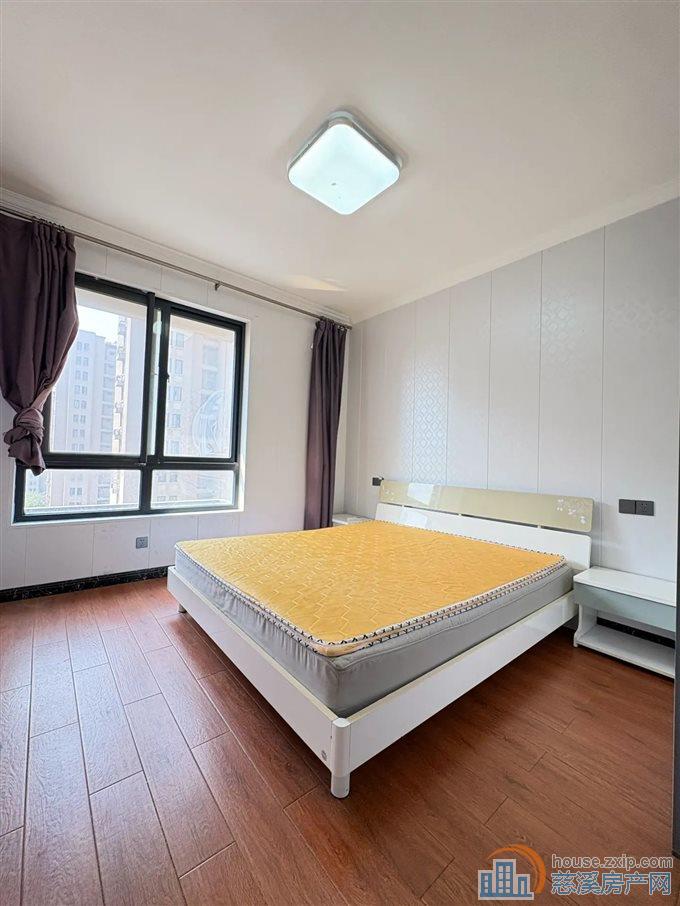 新潮塘北苑89平125万带车位