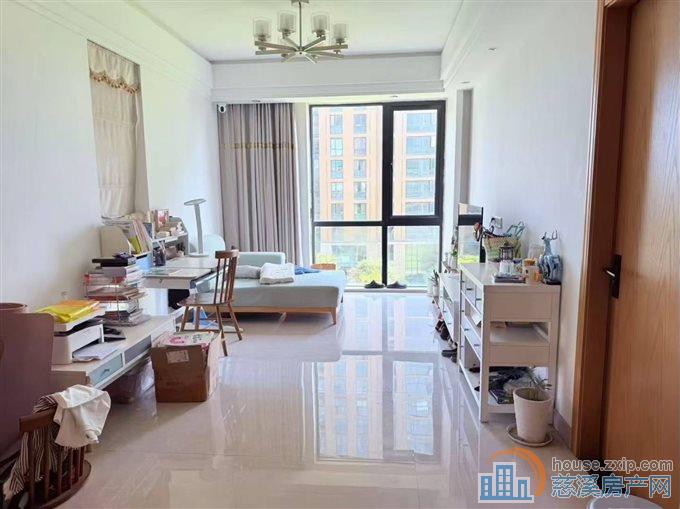 界牌新村98平+车位储藏间精装可读书