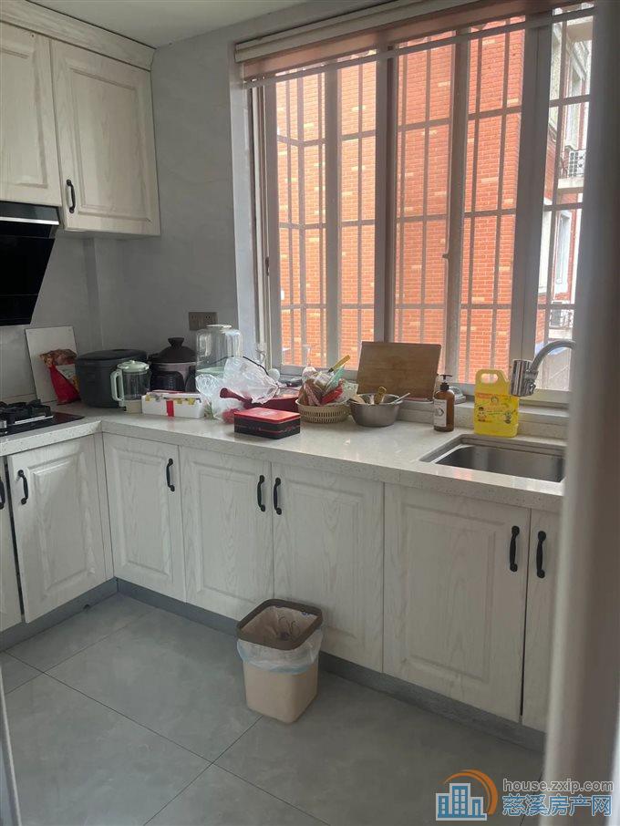 慈溪山庄峙山公园旁边捡漏房