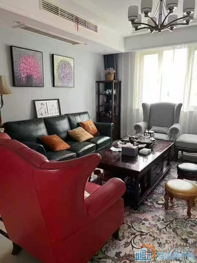 伊顿花苑137平精装中等楼层168万