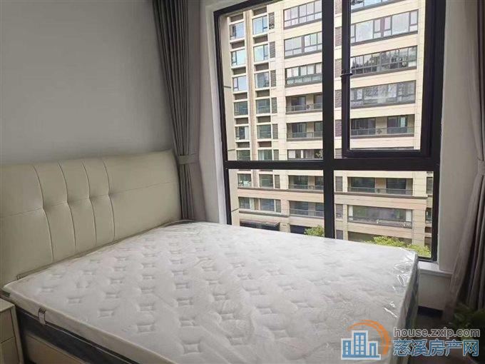 誉林府电梯洋房豪华装修三室两卫直接钥匙在