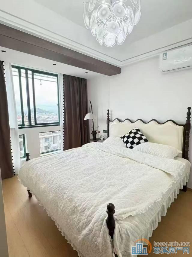 泰悦公寓49平北精装114.8万