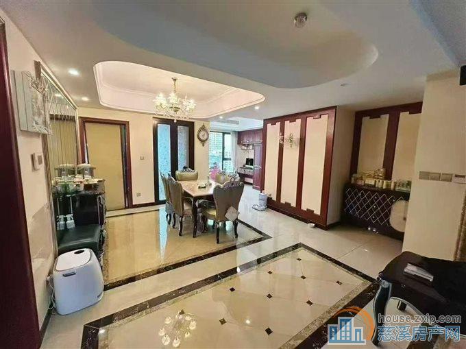 特价金仕华庭124平位置好中上好豪装