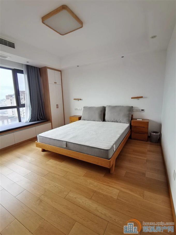 金仕华庭 原木风装修 满五唯一