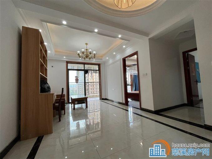 美莛花苑满五唯一电梯房精装72.8万