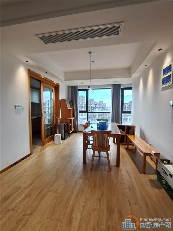 金仕华庭 原木风装修 满五唯一