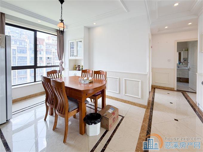 急卖 金仕华庭  东边套 得房率高  