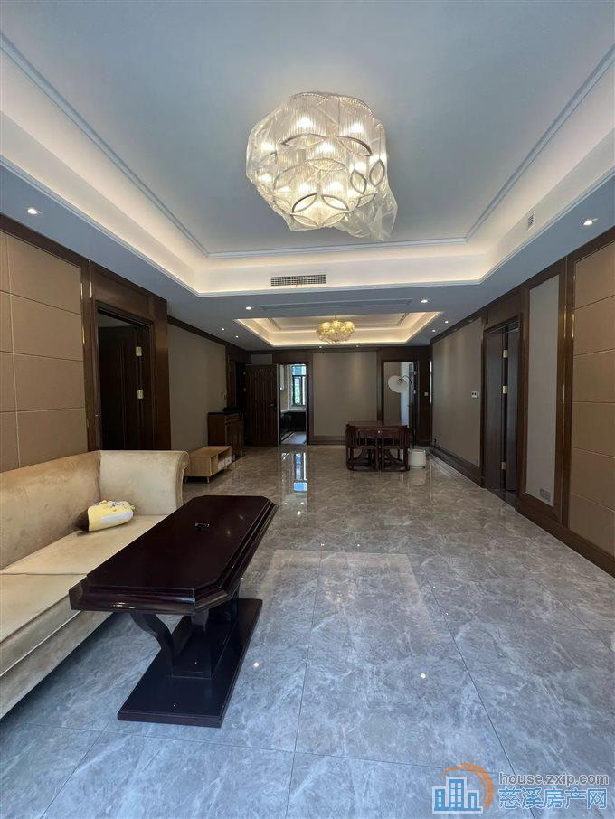 洋房恒大河悦府