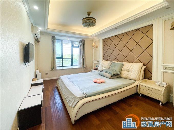 金色港湾 精装138平方193.8万洋房