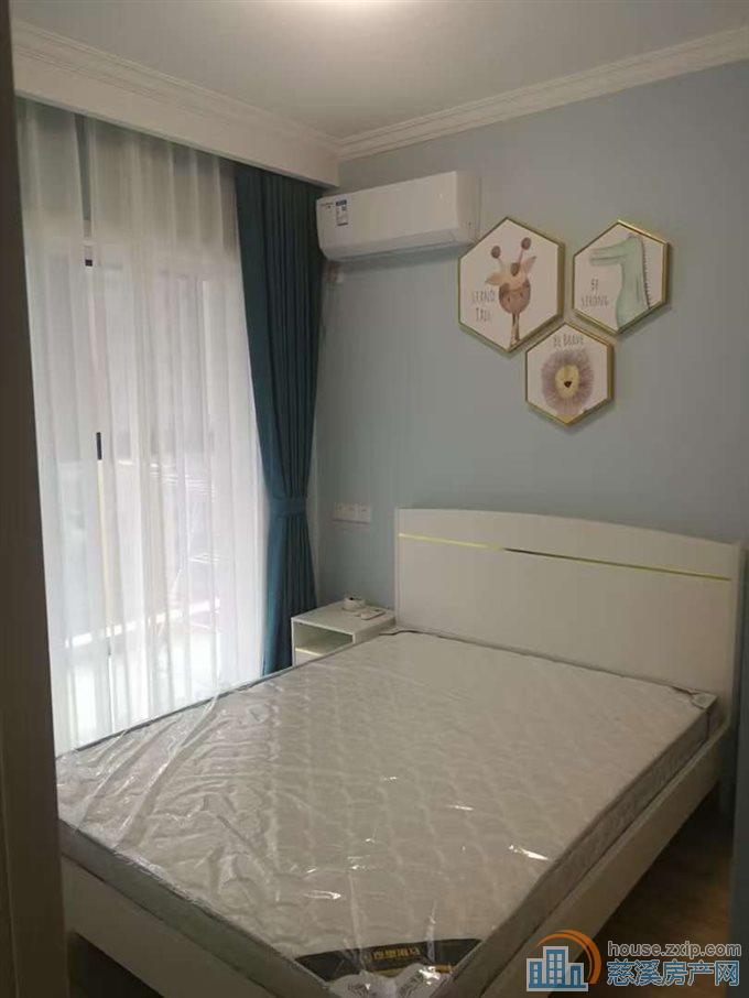 界牌新村98平方152万直接