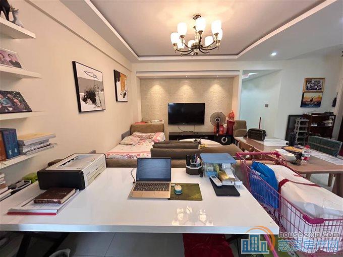 嘉和名苑133平现代装修好楼层带车位