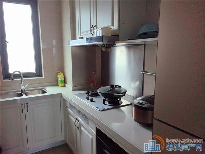 恒大河悦府92平72万精装修