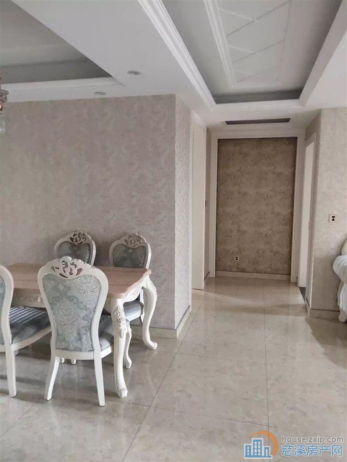 界牌新村139平精装带车位158万