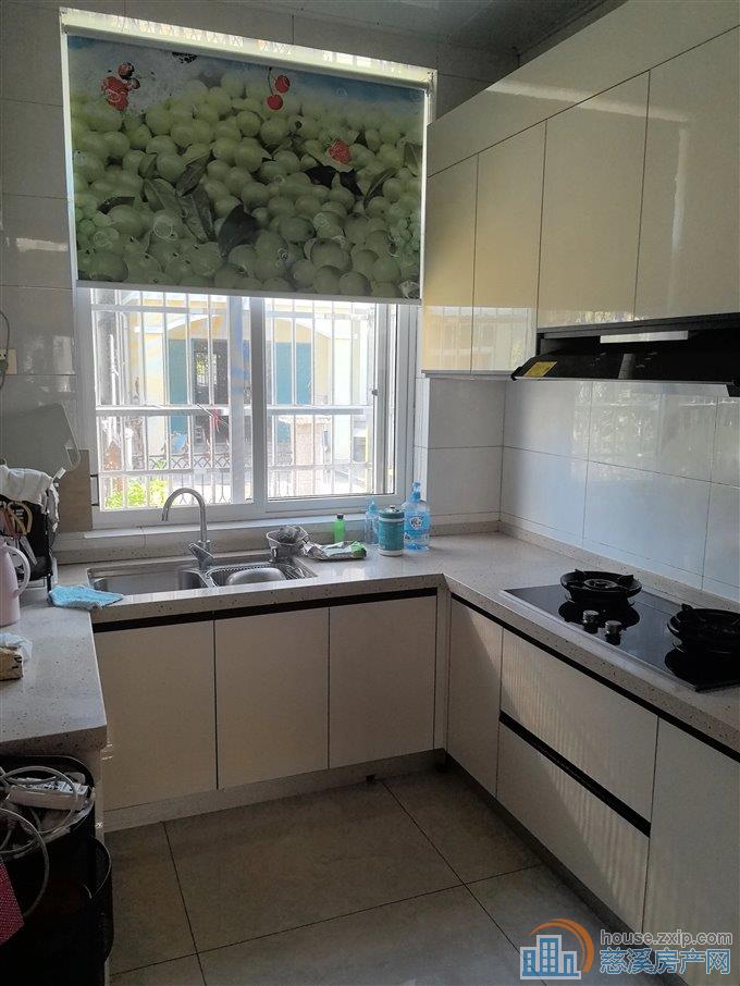 曙光家园291平468万二通三