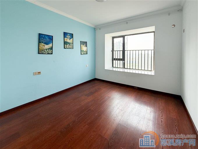 悦华府127平 168万 精装 中上楼层