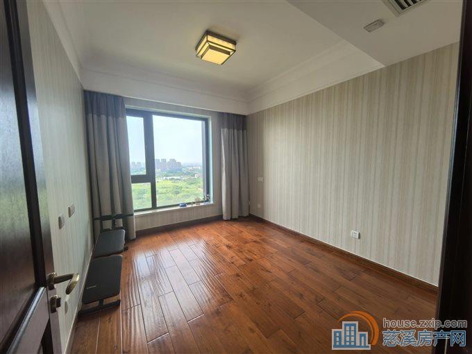 捡漏 金地鸿悦 一线河景房 东边套