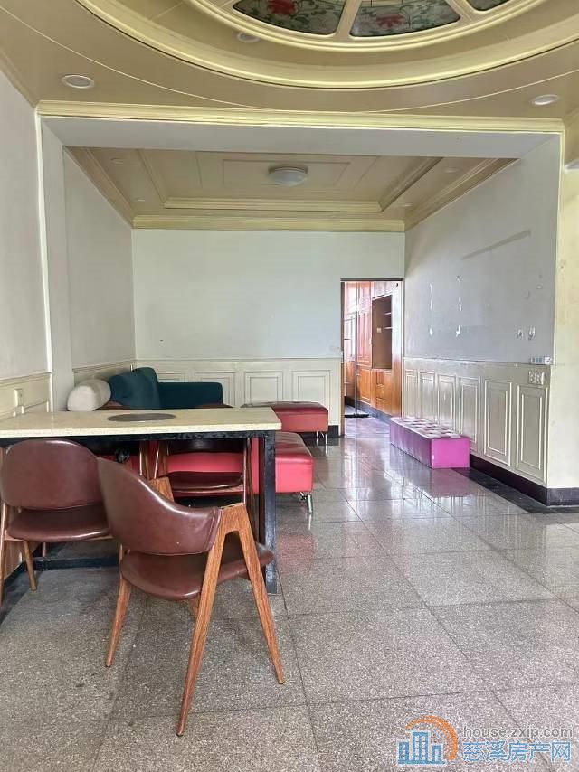 茜苑新村94平大车库满两年129.8万