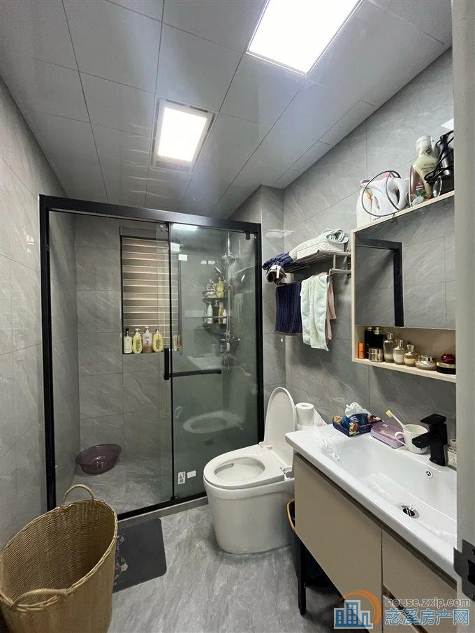 恒大河悦府 自住精装 黄金楼层