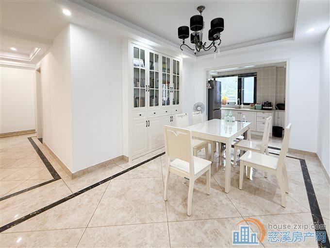 捡漏 金仕华庭 四房两厅两卫 满五唯一