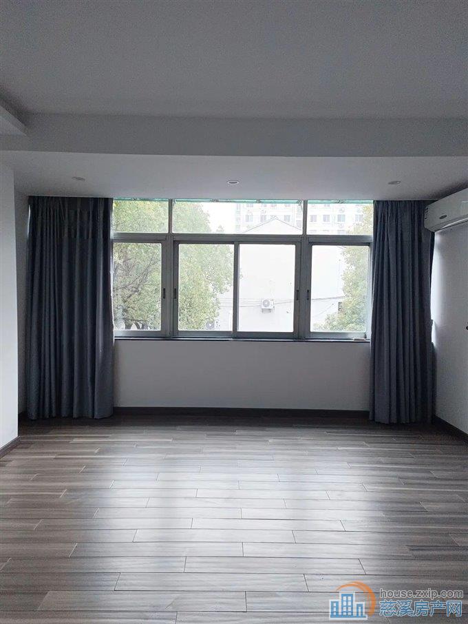 吉祥新村二区125平118万实验书包