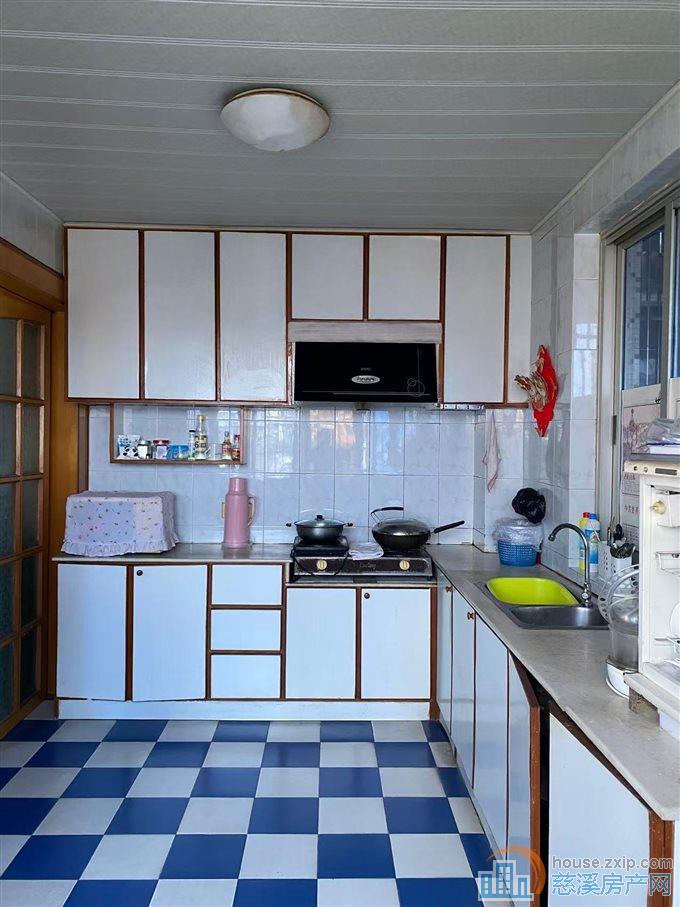 特价单价6500慈溪山庄4楼141平车库