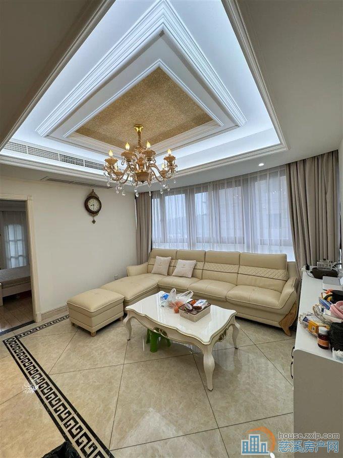 和润公寓134平151万送车库