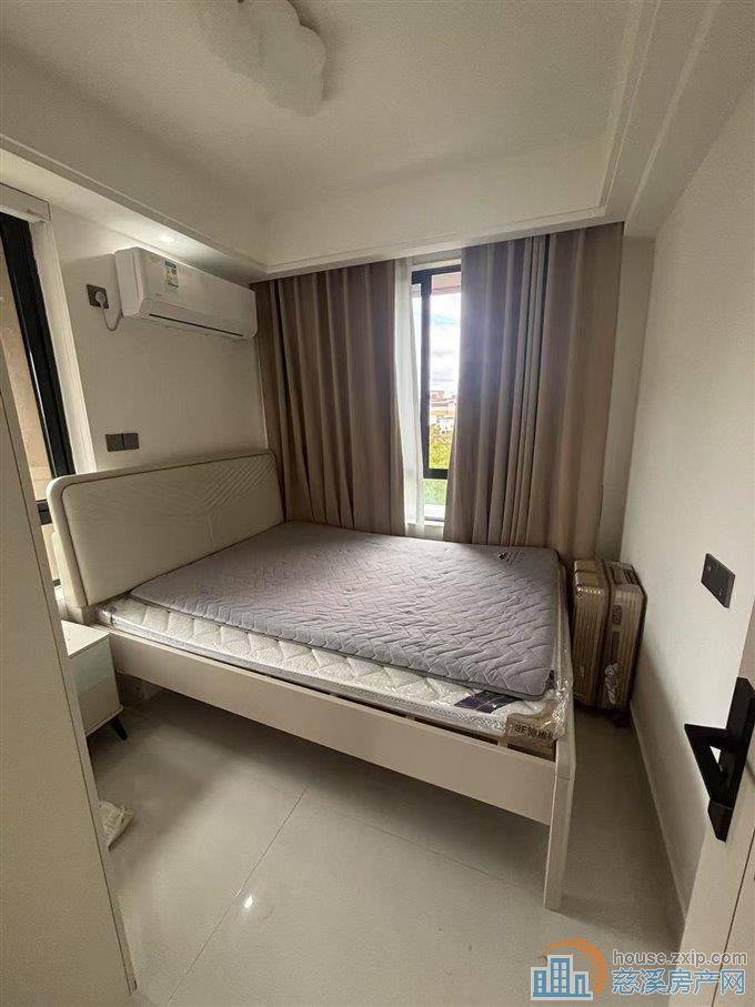 城市桃源电梯洋房85平精装108.8万