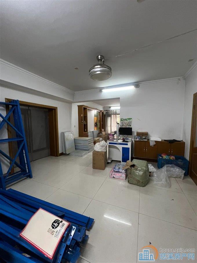 万江华庭 精装122平方130万低楼层