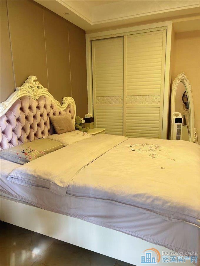 嘉景园38平带阳台送储藏室精装新