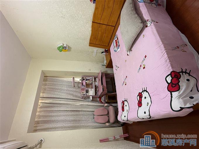 嘉景园电梯房161平方+车位储藏间精装修