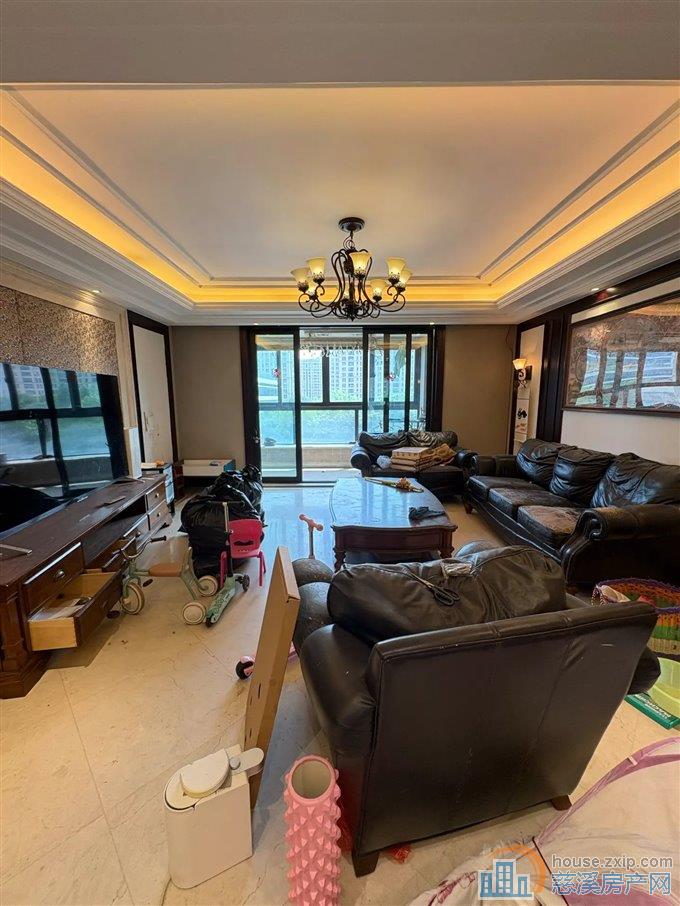 金地鸿悦240平348万满五唯一