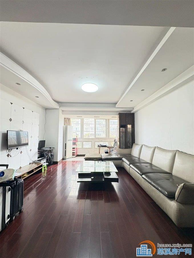 城市星光苑155平148万前后露台