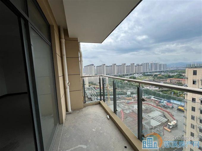 急卖 双和家苑 136平方145万东边套