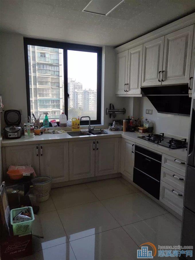 美华银桂苑 精装送车位 楼层好