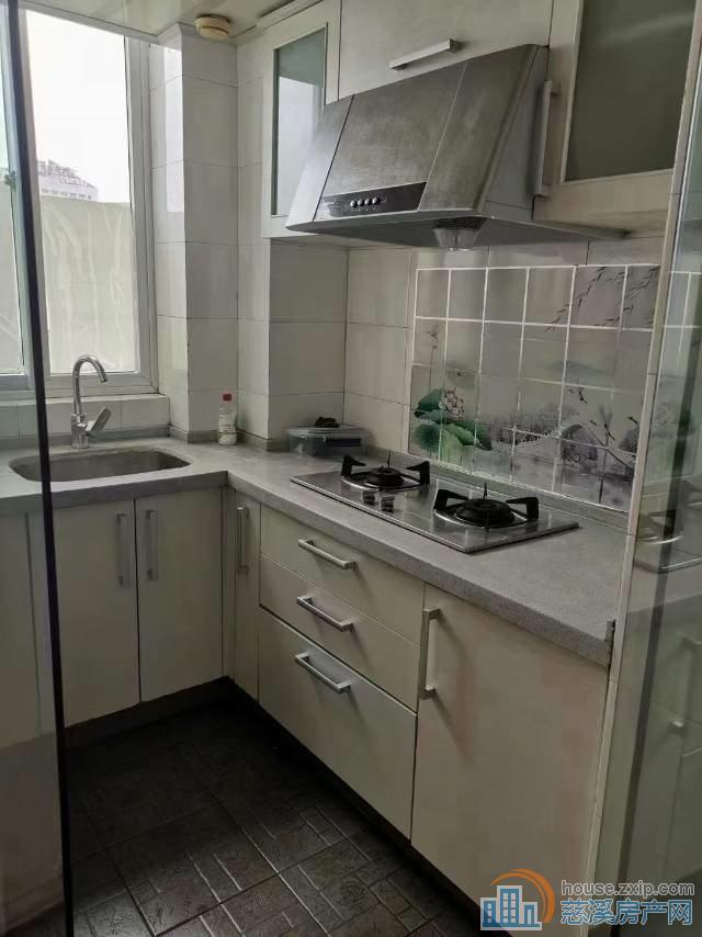 古塘金苑6楼48复48平朝东精装75万