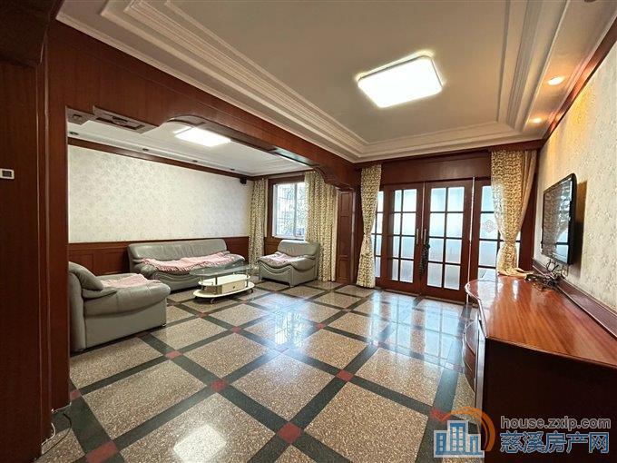 孙塘新村115平108万带车库保养好