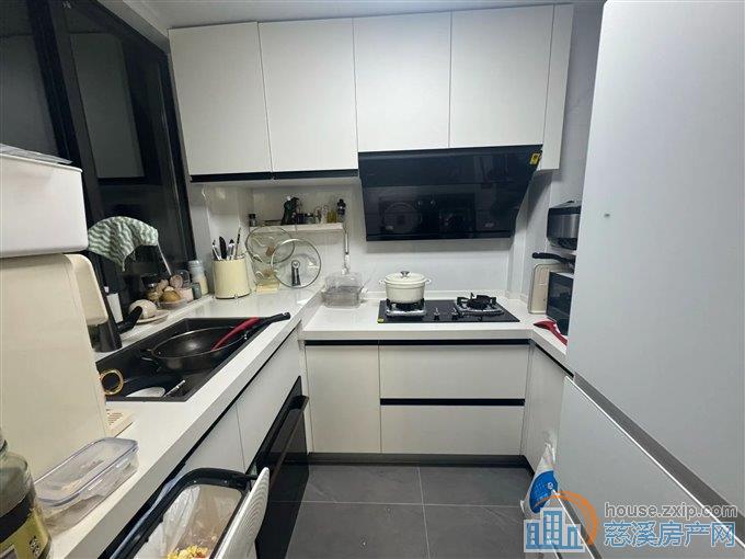 誉林府96平218万实验上林书包