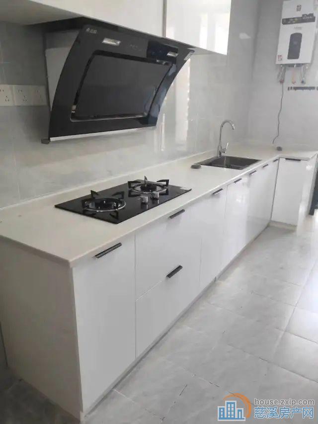 恒大河悦府120平98万精装修