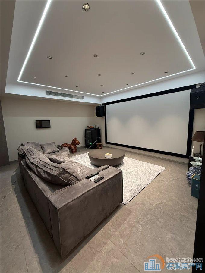 君慈名府别墅 精装修南北花园 110多平