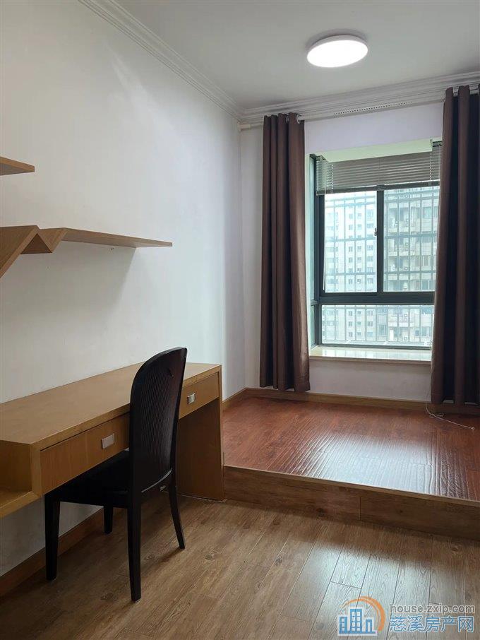 人和家园91平108万育才书包房