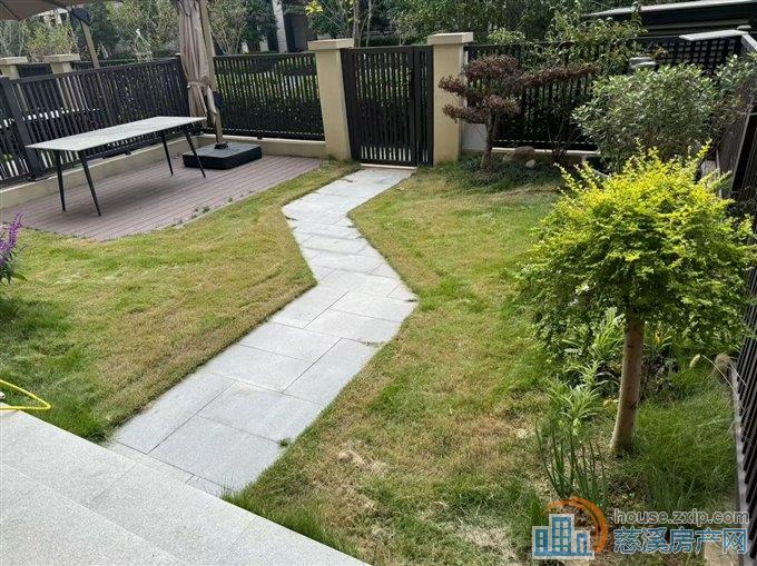 檀悦府下叠 百万装修 送双车位 410万