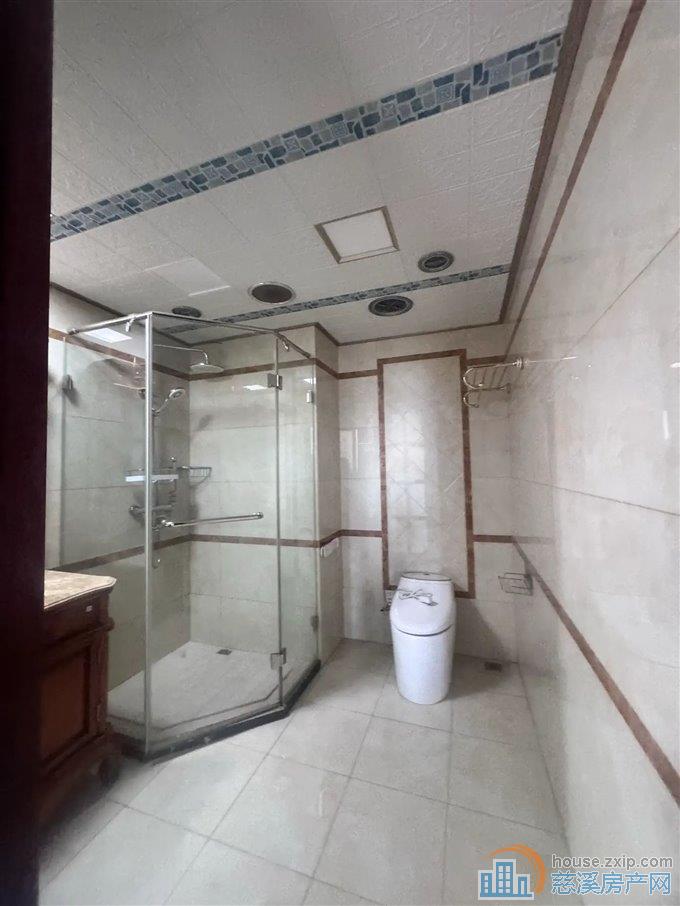 嘉景园 豪装182.6平方带地暖 中上层