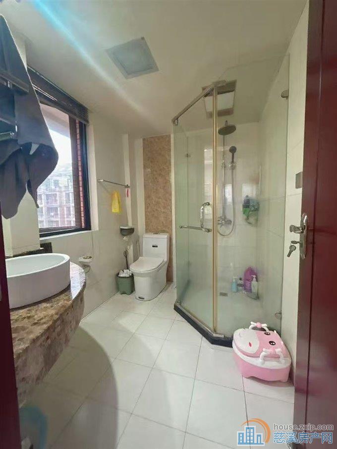 城市桃源电梯洋房90平精装修112.8万