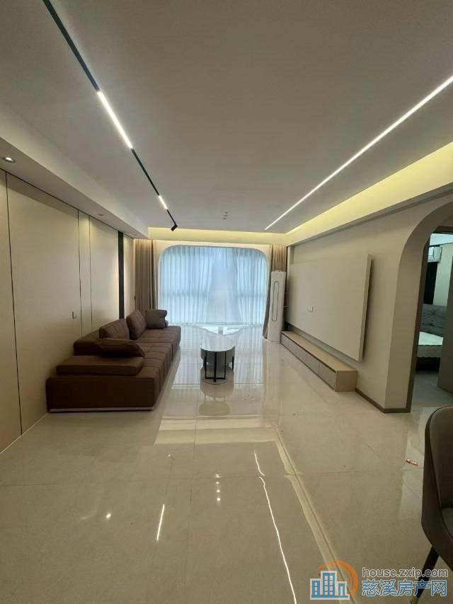 阅江府边套精装，送家具家电133平