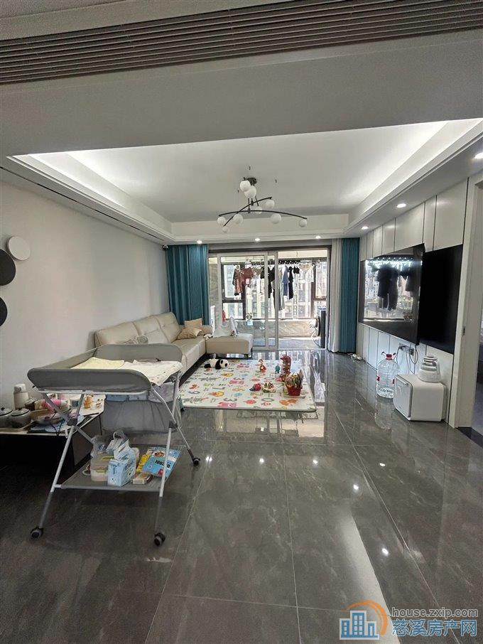 金仕华庭 精装 123平方黄金楼层无在读